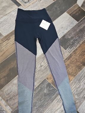 Beyond Yoga High-Waist Colorblock Leggings - Navy, Gray, Light Blue